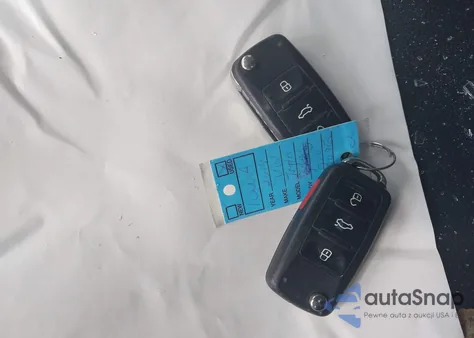 2014 Volkswagen Jetta 1.8T Se z USA, uszkodzony, nr VIN 3VWD17AJ5EM370960